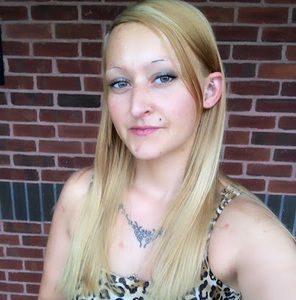 Meet your Posher, Kelly